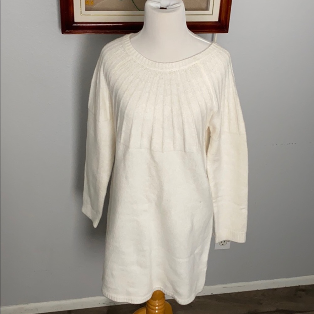 Selling a white dress